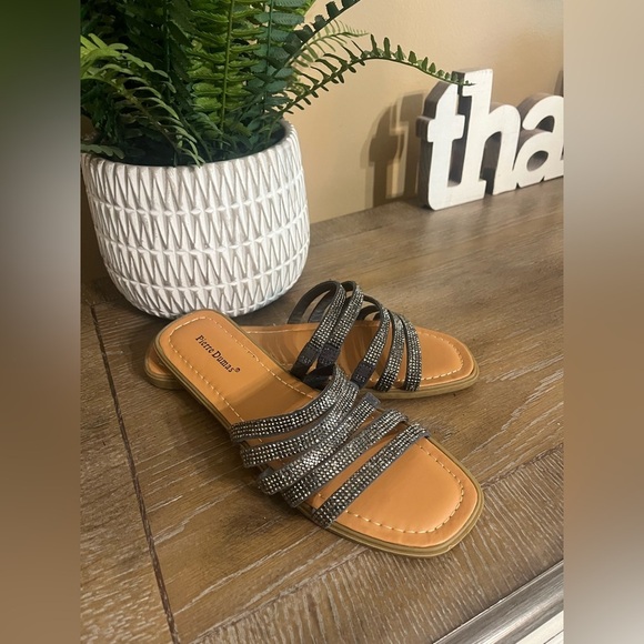 Pierre Dumas Women's Bedazzled Sandals Size 6.5 - Picture 5 of 10